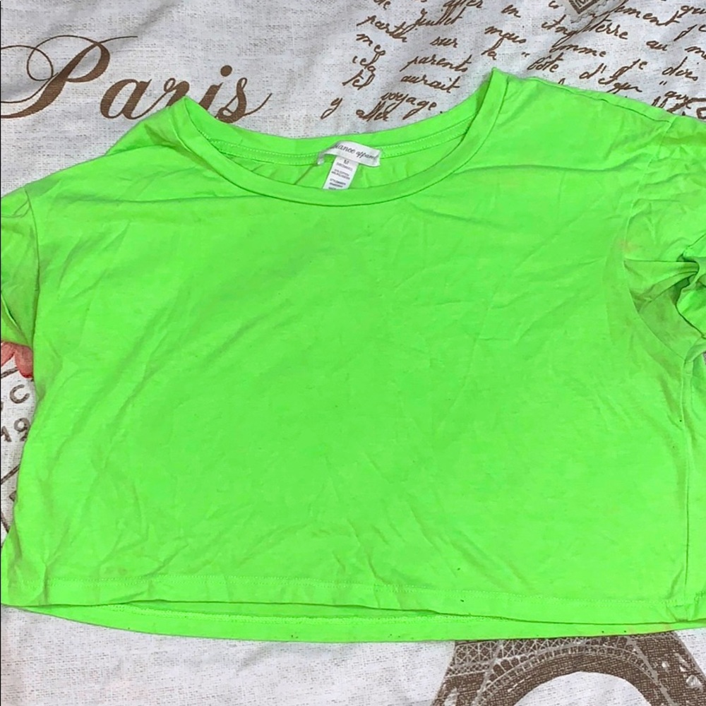 LIME GREEN CROP TOP 💚
